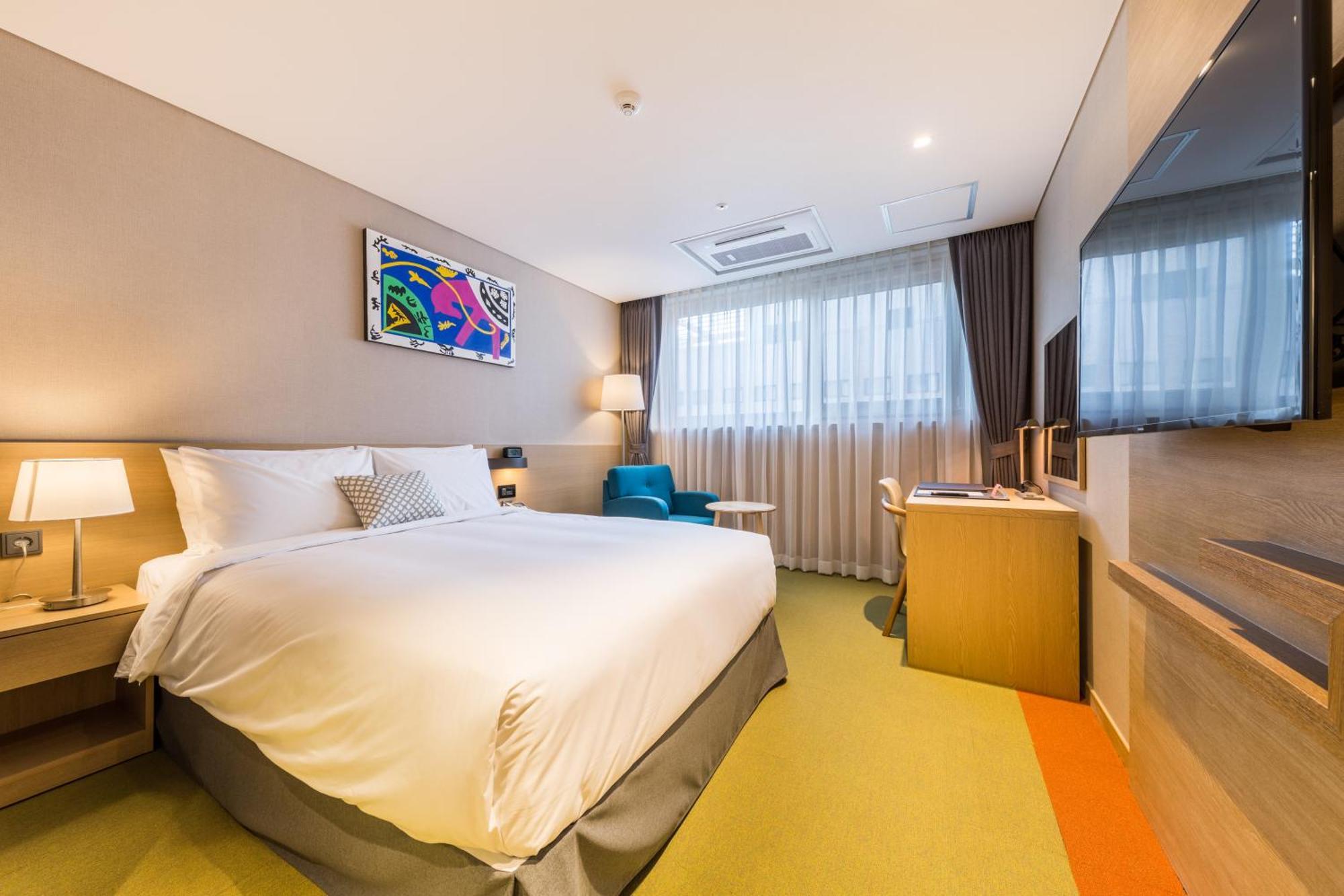 Howard Johnson By Wyndham Incheon Airport Exterior foto